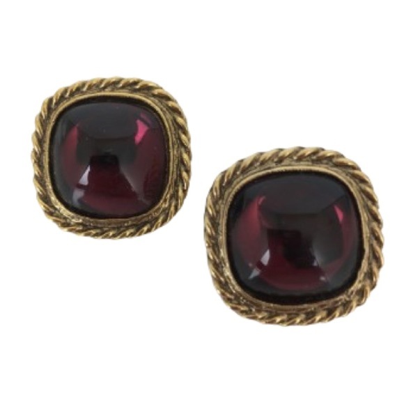 Vintage Jewelry - Vintage Plum Purple Glass Cabochon Clip Earrings Gold Estate Costume Jewelry